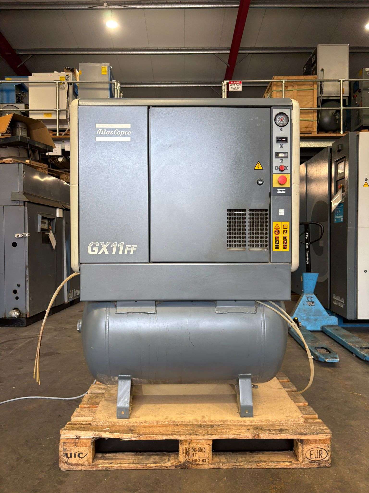 Atlas Copco GX11-FF 11 Kw 10 BAR 49 CFM With Air Dryer